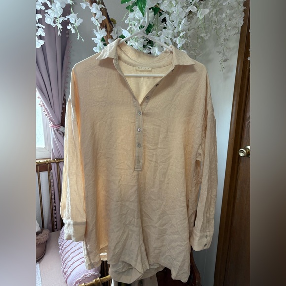 ILLA ILLA Cream Button Henley Romper with Pockets - Picture 2 of 6